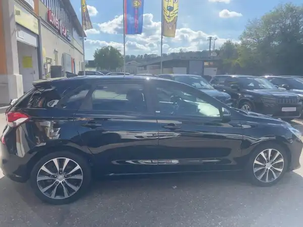 HYUNDAI I30 (3/15)