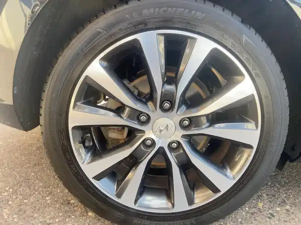 HYUNDAI I30 (7/15)