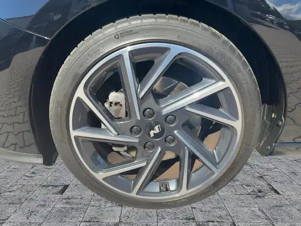 HYUNDAI I30 N LINE (7/15)