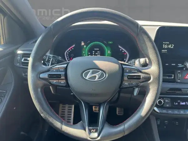 HYUNDAI I30 N LINE (9/15)