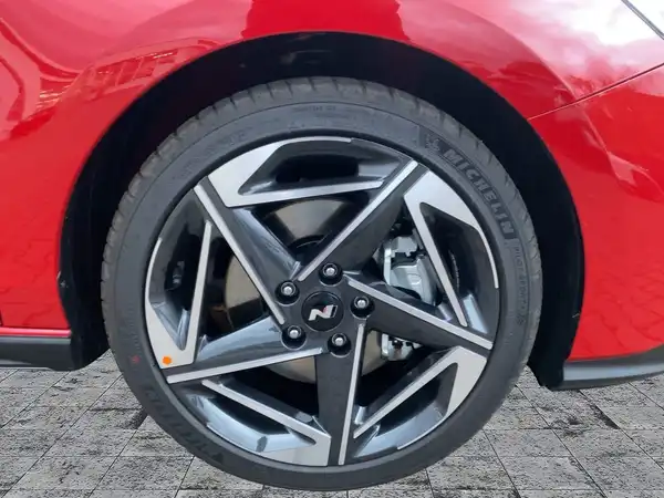 HYUNDAI I30 N LINE (7/14)