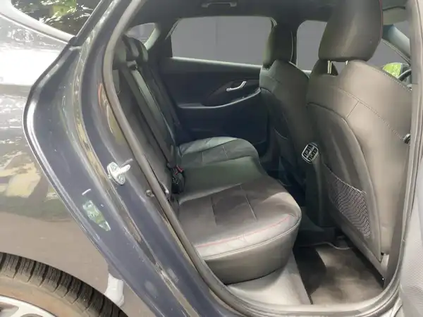 HYUNDAI I30 (12/15)