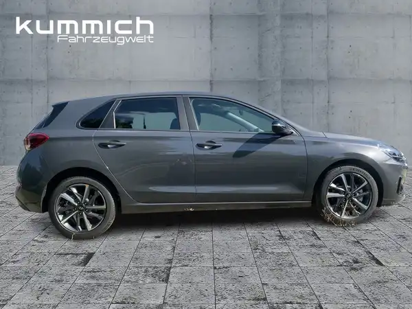 HYUNDAI I30 ADVANTAGE (3/14)