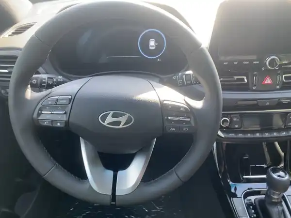 HYUNDAI I30 ADVANTAGE (9/14)