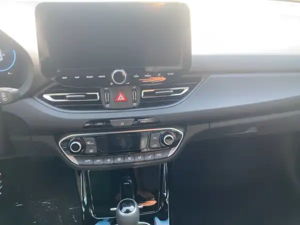 HYUNDAI I30 ADVANTAGE (10/14)