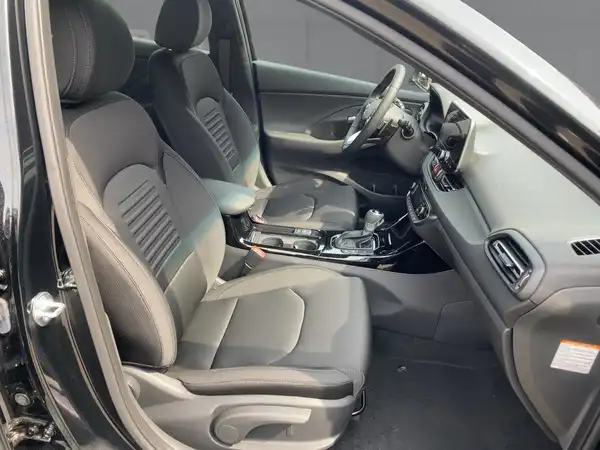 HYUNDAI I30 ADVANTAGE (11/15)