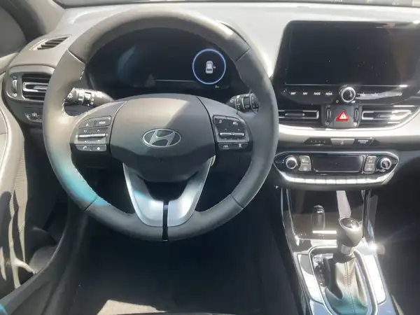 HYUNDAI I30 ADVANTAGE (9/14)