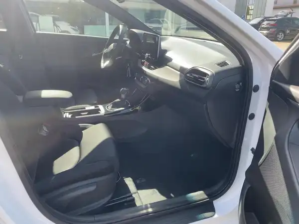 HYUNDAI I30 (11/15)