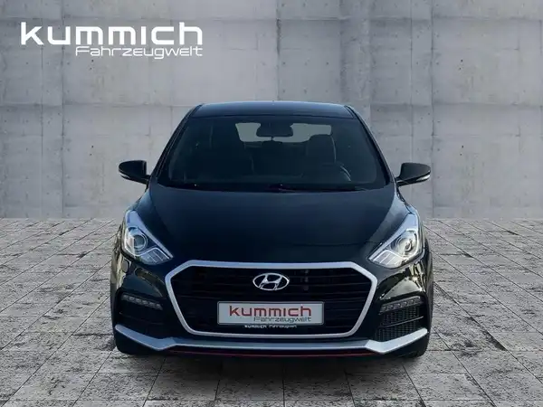 HYUNDAI I30 (2/15)