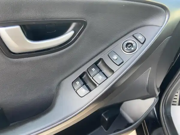 HYUNDAI I30 (13/15)