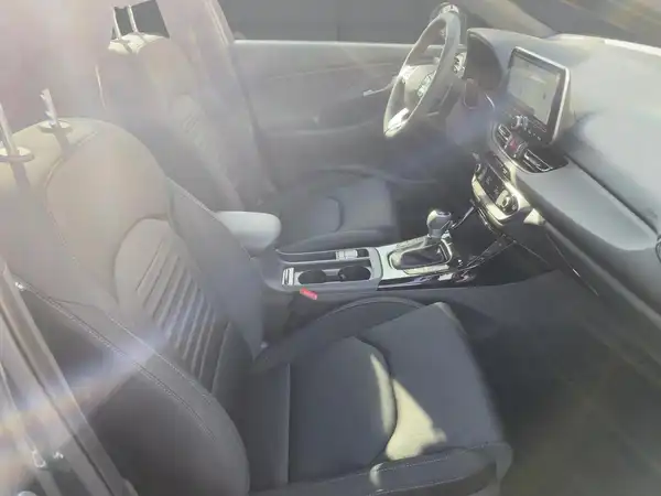 HYUNDAI I30 (11/15)