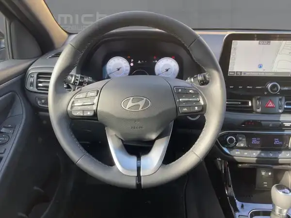 HYUNDAI I30 (9/15)