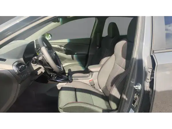 HYUNDAI I30 (8/14)