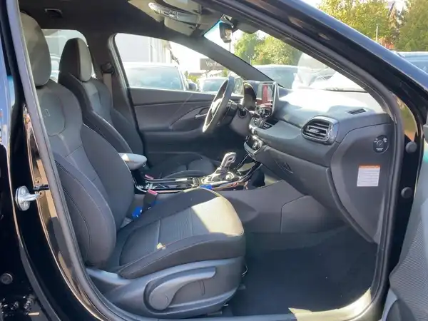 HYUNDAI I30 KOMBI (11/15)