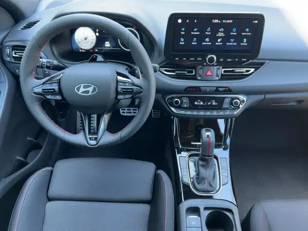 HYUNDAI I30 KOMBI N LINE (8/15)