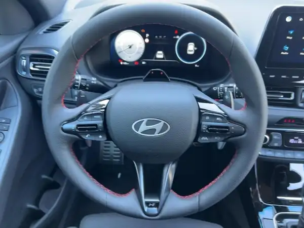 HYUNDAI I30 KOMBI N LINE (9/15)