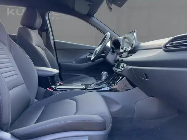 HYUNDAI I30 KOMBI ADVANTAGE (11/15)