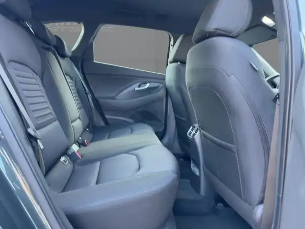 HYUNDAI I30 KOMBI ADVANTAGE (12/15)