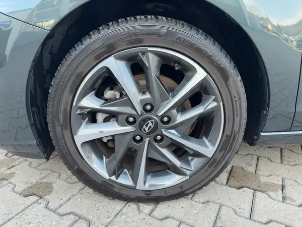 HYUNDAI I30 KOMBI ADVANTAGE (7/15)