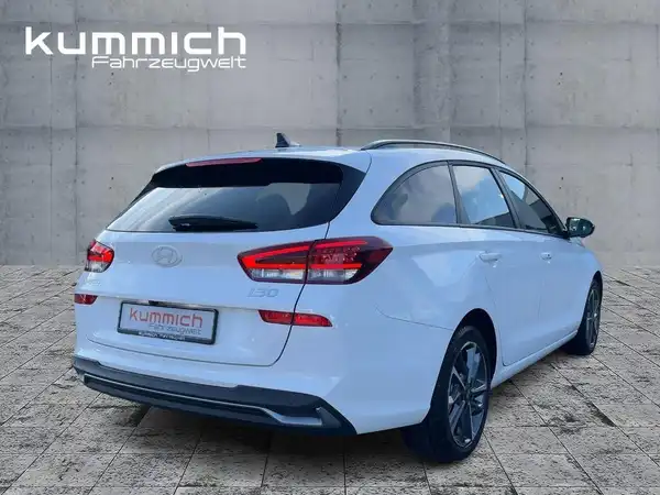 HYUNDAI I30 KOMBI ADVANTAGE (4/15)