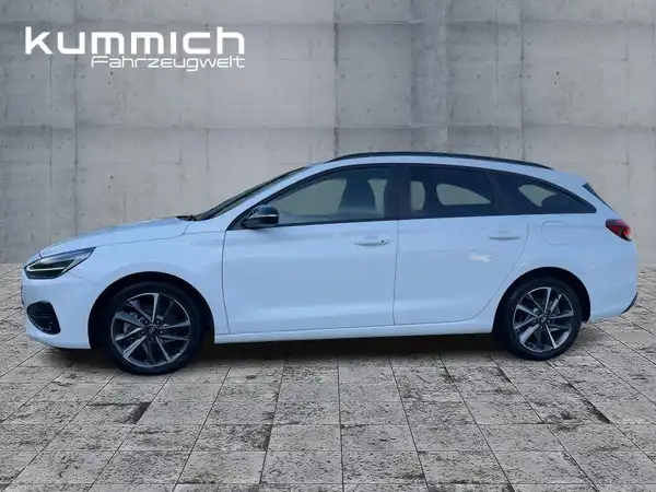 HYUNDAI I30 KOMBI ADVANTAGE (6/15)