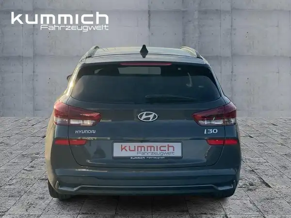 HYUNDAI I30 KOMBI ADVANTAGE (4/15)