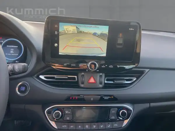 HYUNDAI I30 KOMBI ADVANTAGE (9/15)