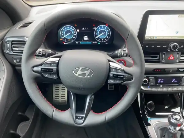 HYUNDAI I30 KOMBI N LINE (9/15)