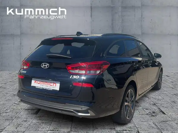 HYUNDAI I30 KOMBI ADVANTAGE (4/15)