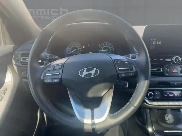 HYUNDAI I30 KOMBI ADVANTAGE (9/15)