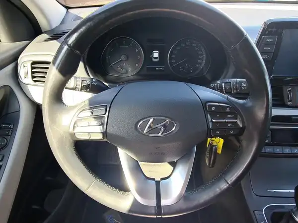 HYUNDAI I30 KOMBI (9/15)
