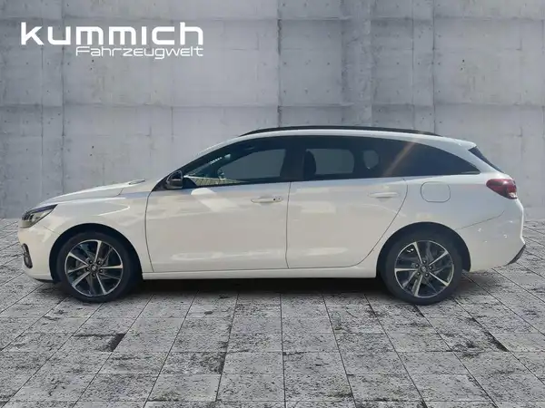 HYUNDAI I30 KOMBI ADVANTAGE (6/15)