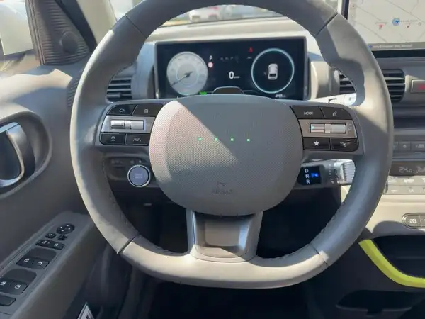 HYUNDAI INSTER CROSS (9/14)