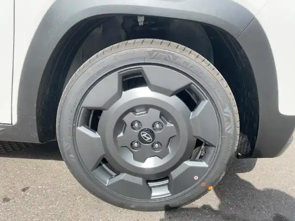 HYUNDAI INSTER CROSS (7/15)