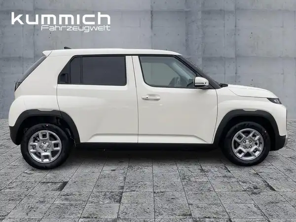 HYUNDAI INSTER TREND (3/15)