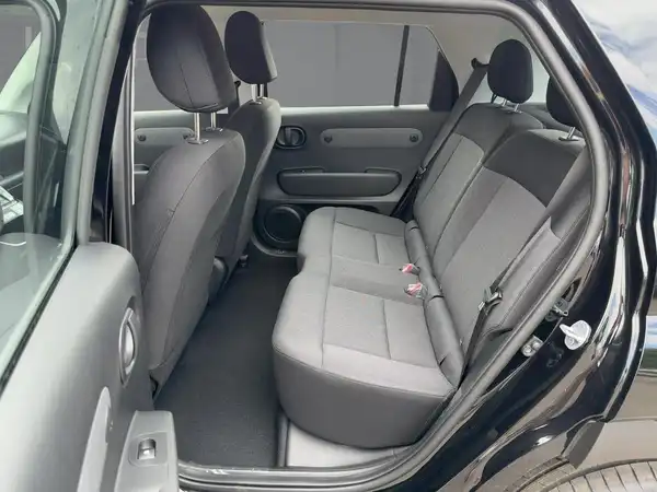 HYUNDAI INSTER SELECT (12/15)
