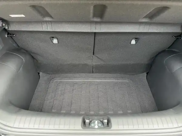 HYUNDAI INSTER SELECT (13/15)