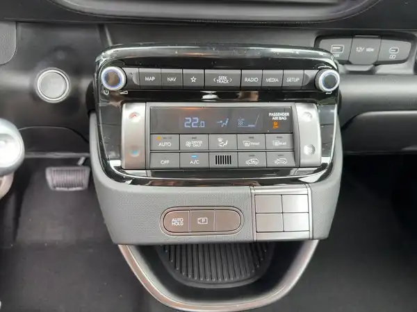 HYUNDAI INSTER SELECT (14/15)