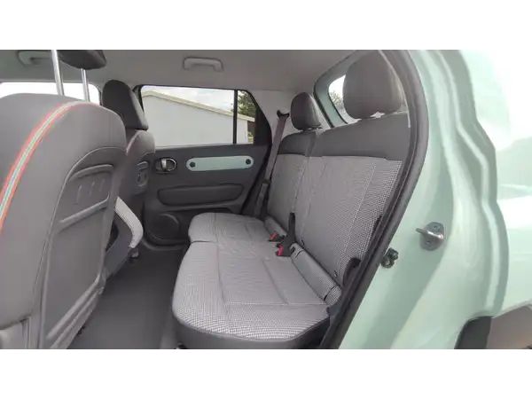 HYUNDAI INSTER (13/14)