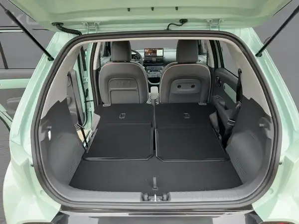 HYUNDAI INSTER (14/15)