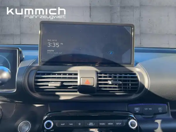 HYUNDAI INSTER PRIME (10/15)