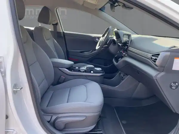 HYUNDAI IONIQ (11/14)