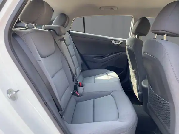 HYUNDAI IONIQ (12/14)