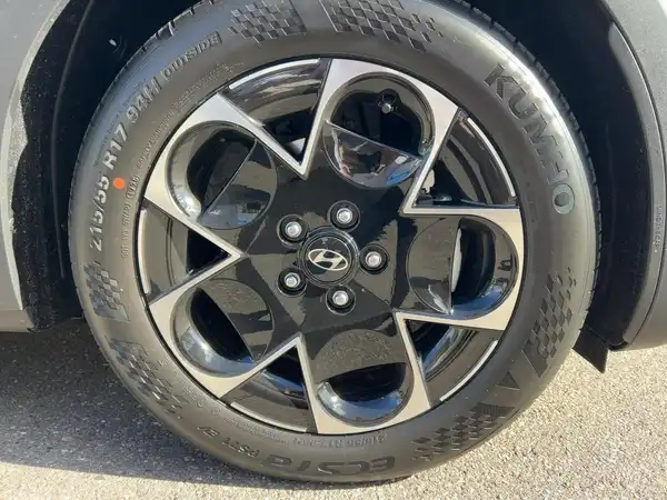 HYUNDAI IONIQ (7/15)