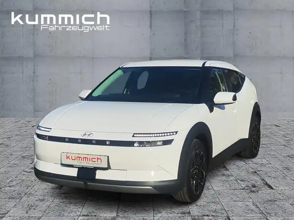 HYUNDAI IONIQ (1/14)