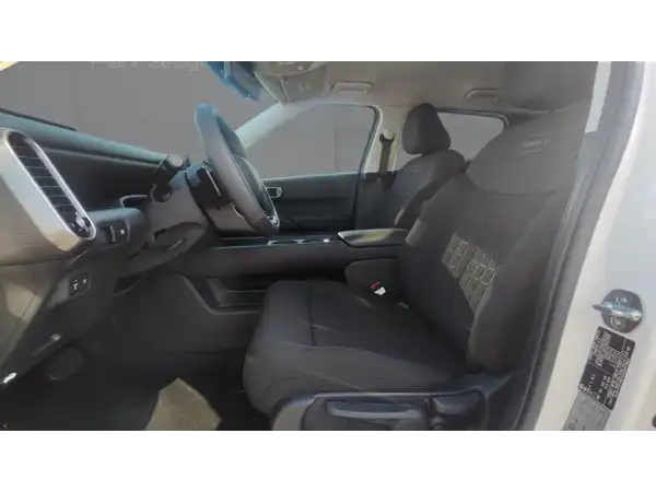 HYUNDAI IONIQ (7/14)