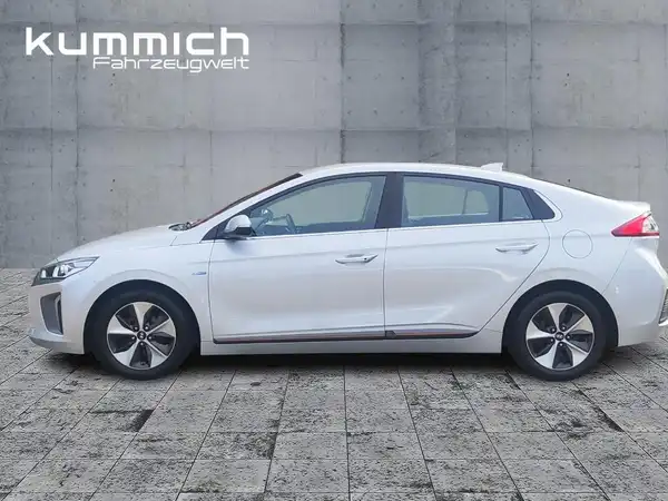 HYUNDAI IONIQ (2/15)