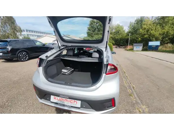 HYUNDAI IONIQ (14/15)