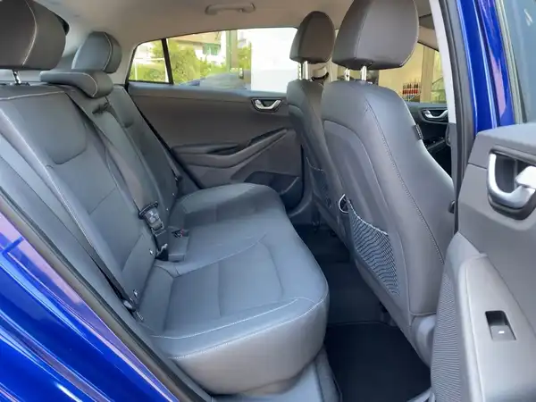 HYUNDAI IONIQ (12/15)