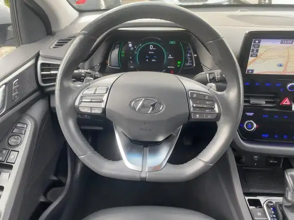 HYUNDAI IONIQ (9/15)